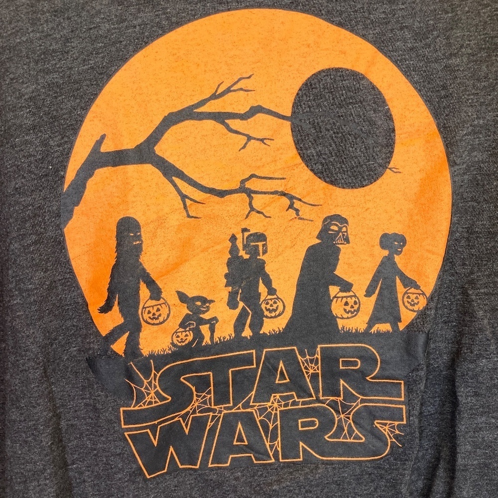 Star Wars Dark Gray Short Sleeve Shirt Sz XL Halloween Womens No Tags Good Shape - Picture 2 of 12